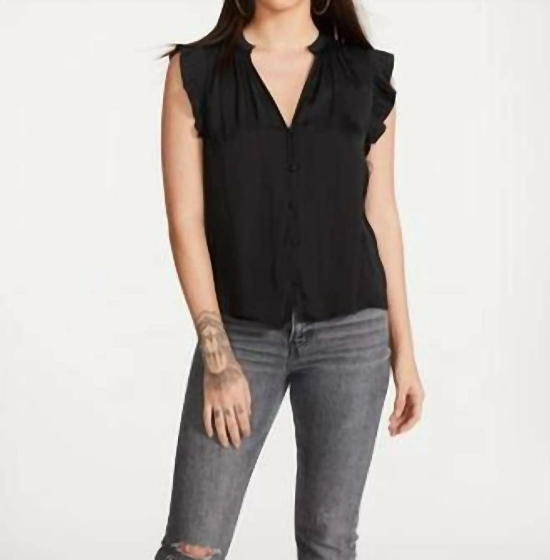 Budget ๐งจ Steve Madden Annie Top in Black ๐